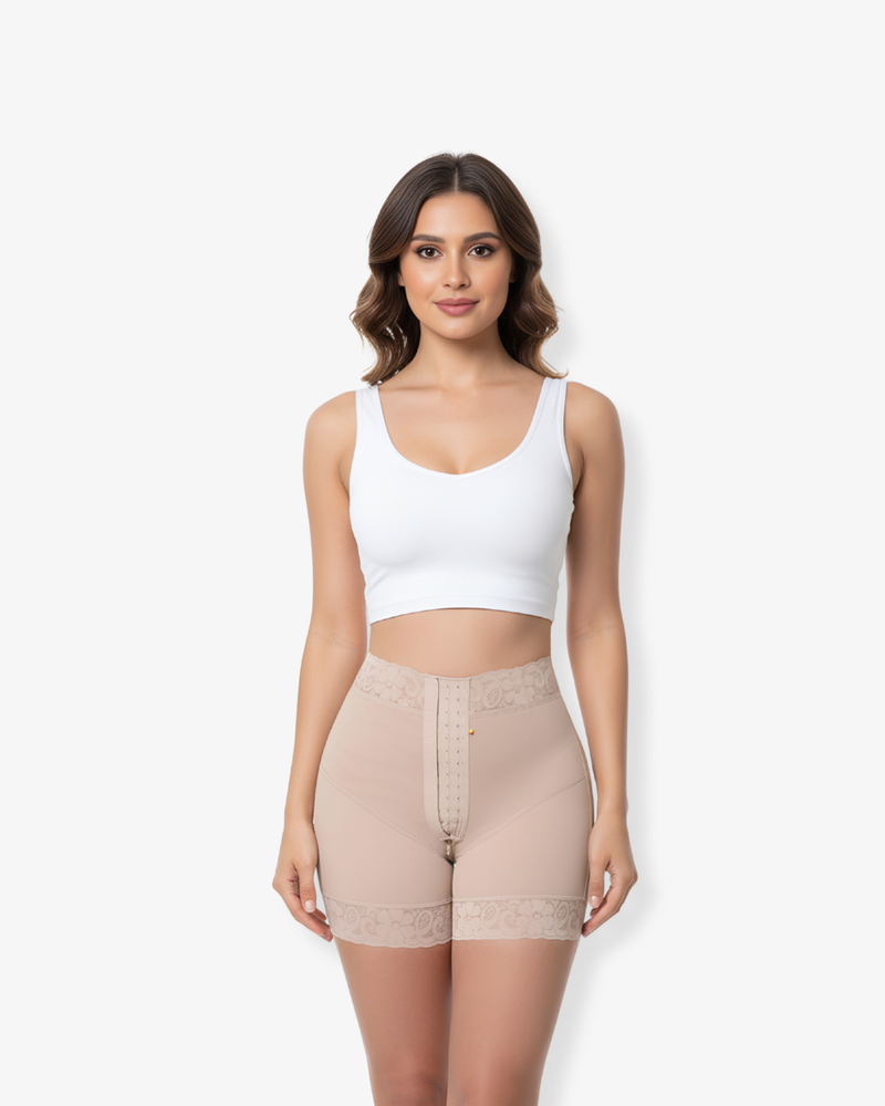 Mid Waist Sculpting Hooks Short