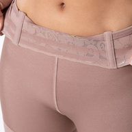 Mid Waist Sculpting Short