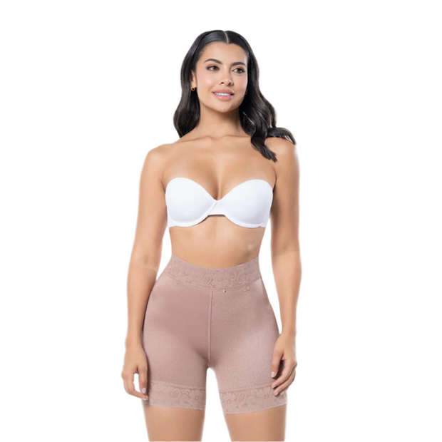Mid Waist Sculpting Short
